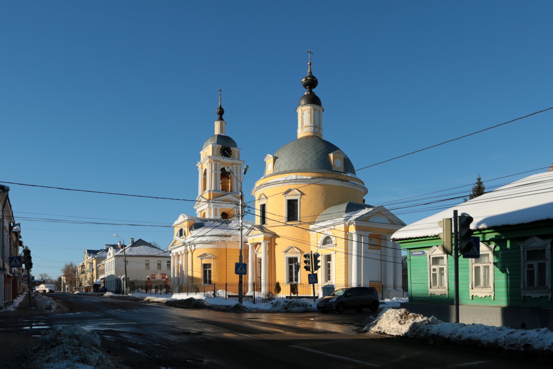Церковь Вознесения Господня, Коломна (Коломенский городской округ, Московская область). общий вид в ландшафте