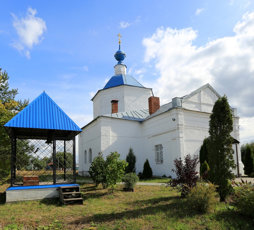 Суходол. Церковь Тихвинской иконы Божией Матери. фасады