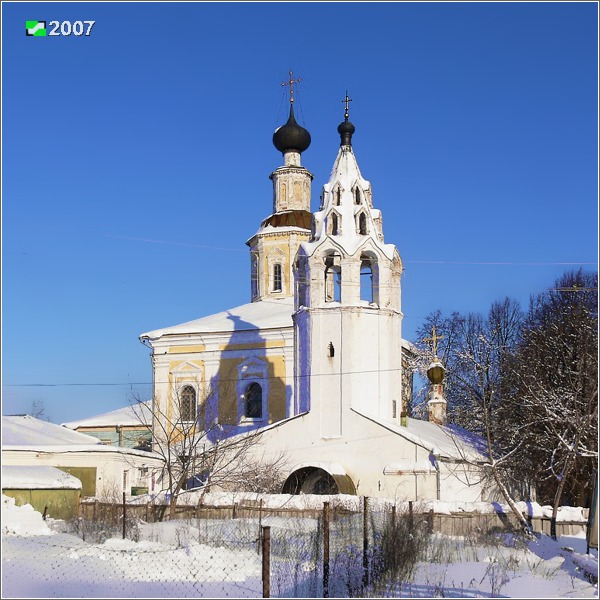 Владимир. Церковь Георгия Победоносца. фасады, Вид с запада