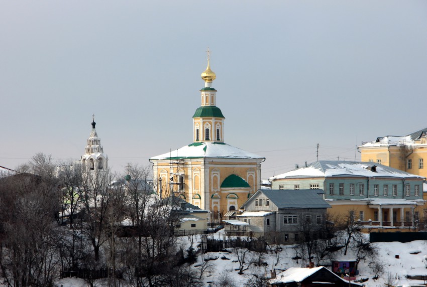 Владимир. Церковь Георгия Победоносца. общий вид в ландшафте