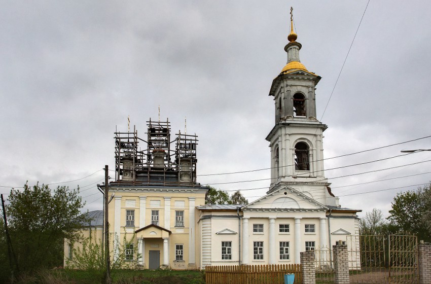 Кимры. Церковь Вознесения Господня. фасады