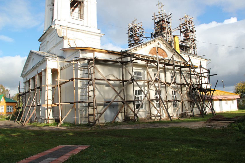 Кимры. Церковь Вознесения Господня. фасады