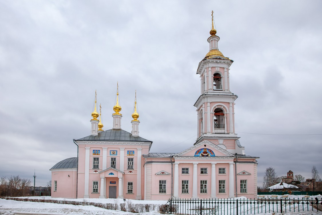 Кимры. Церковь Вознесения Господня. фасады