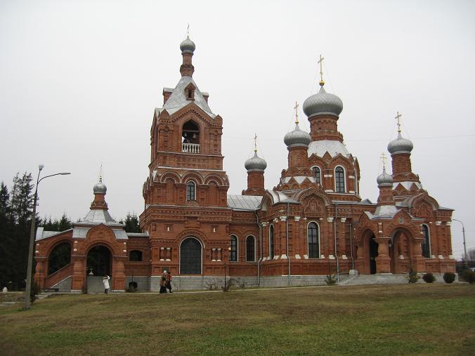 Дарна. Церковь Воздвижения Креста Господня. фасады