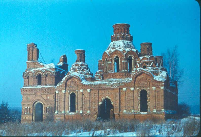 Дарна. Церковь Воздвижения Креста Господня. архивная фотография, фото 1989 г