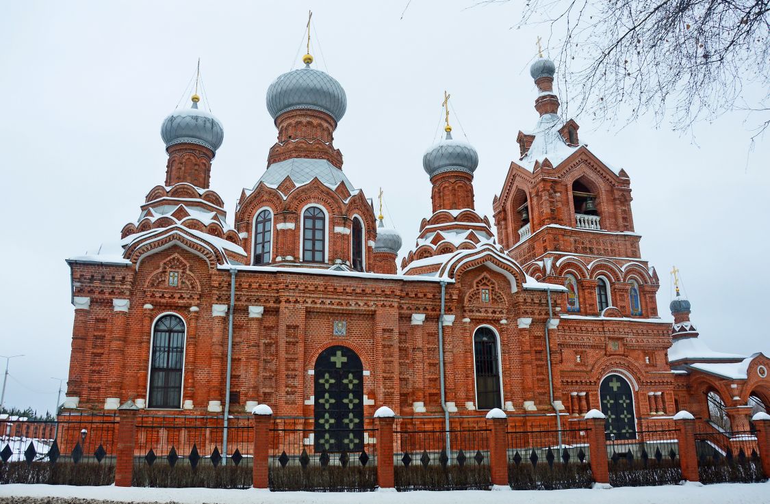 Церковь Воздвижения Креста Господня, Дарна (Истринский городской округ и ЗАТО Восход, Московская область). фасады