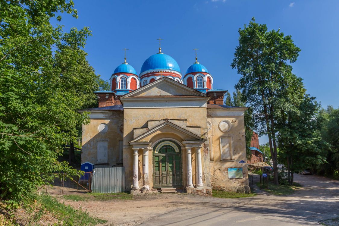 Калуга. Казанский монастырь (старый). Собор Казанской иконы Божией Матери. архитектурные детали