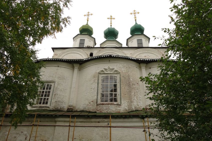 Троице-Гледенский монастырь. Собор Троицы Живоначальной, Морозовица (Великоустюгский район, Вологодская область). архитектурные детали, апсиды