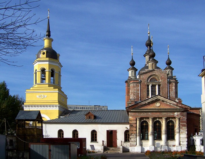 Басманный. Церковь Покрова Пресвятой Богородицы в Красном селе. фасады