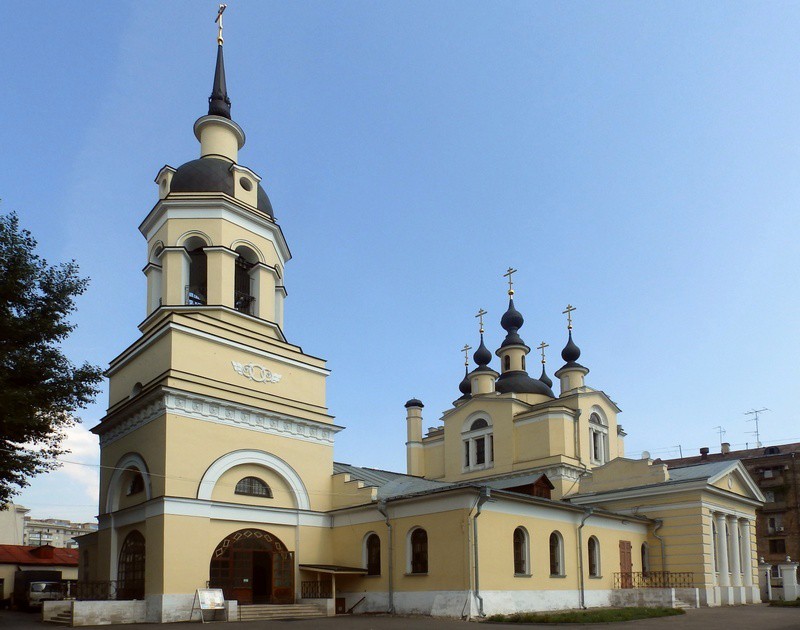 Басманный. Церковь Покрова Пресвятой Богородицы в Красном селе. фасады