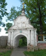 Церковь Троицы Живоначальной, Восточные ворота ограды.<br>, Балахна, Балахнинский район, Нижегородская область