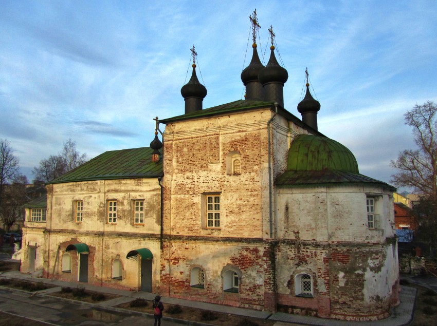 Балахна. Покровский монастырь. Церковь Покрова Пресвятой Богородицы. фасады, вид с юго-востока с крыльца Никольской церкви