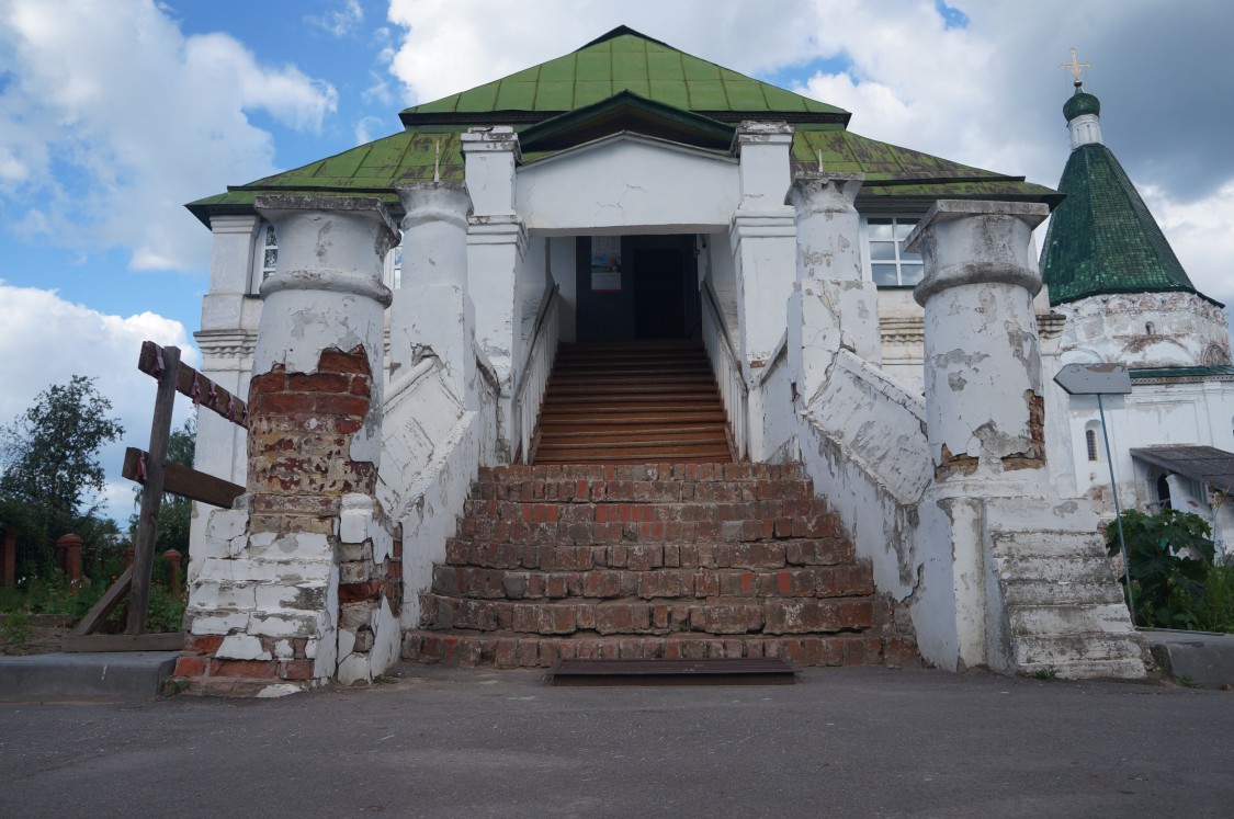 Балахна. Покровский монастырь. Церковь Покрова Пресвятой Богородицы. фасады