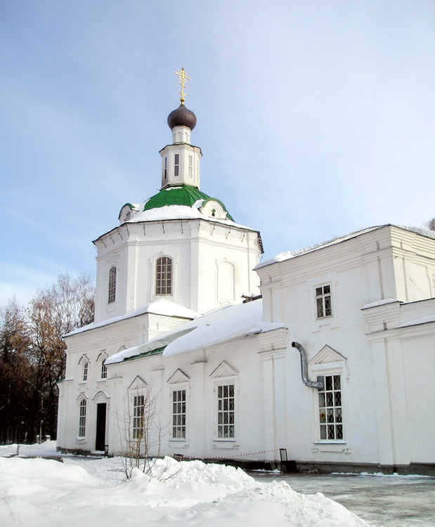 Нижегородский район. Церковь Петра и Павла на бывшем Петропавловском кладбище. архитектурные детали