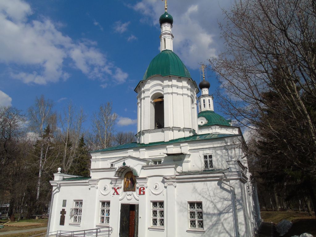 Церковь Петра и Павла на бывшем Петропавловском кладбище, Нижегородский район (Нижний Новгород, город, Нижегородская область). фасады