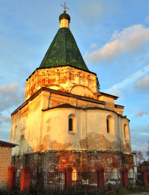 Балахна. Покровский монастырь. Церковь Николая Чудотворца. фасады, вид с востока