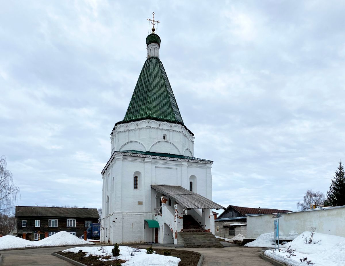 Вид с запада, фасады. Церковь Николая Чудотворца, Балахна (Балахнинский район, Нижегородская область)