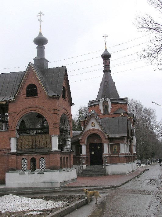 Советский район. Церковь Всех Святых на кладбище 