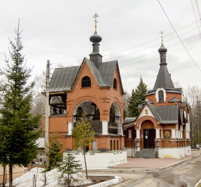 Советский район. Церковь Всех Святых на кладбище 