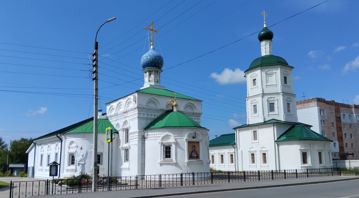 Храмовый комплекс. Церкви Воздвижения Креста Господня и иконы Божией Матери 