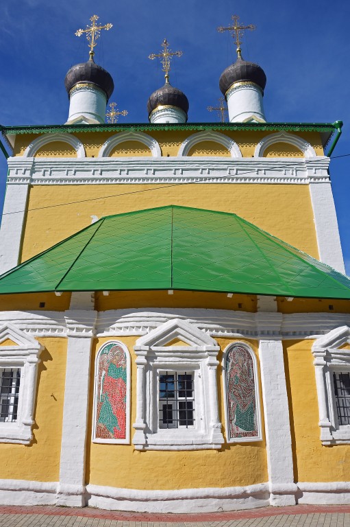 Церковь Казанской иконы Божией Матери, Лакинск (Собинский район, Владимирская область). архитектурные детали