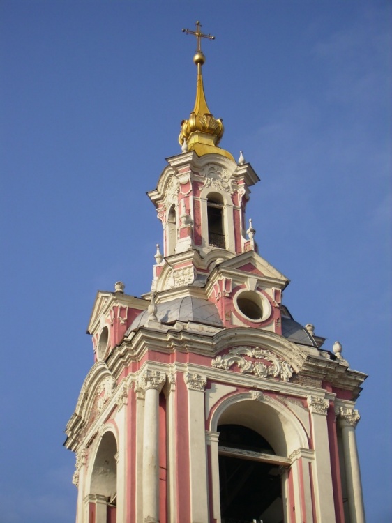 Церковь Никиты мученика (Владимирской иконы Божией Матери) в Старой Басманной слободе, Басманный (Центральный административный округ (ЦАО), г. Москва). архитектурные детали, Купол  колокольни