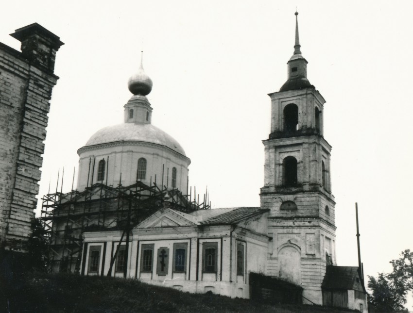 Лыково. Церковь Покрова Пресвятой Богородицы. фасады