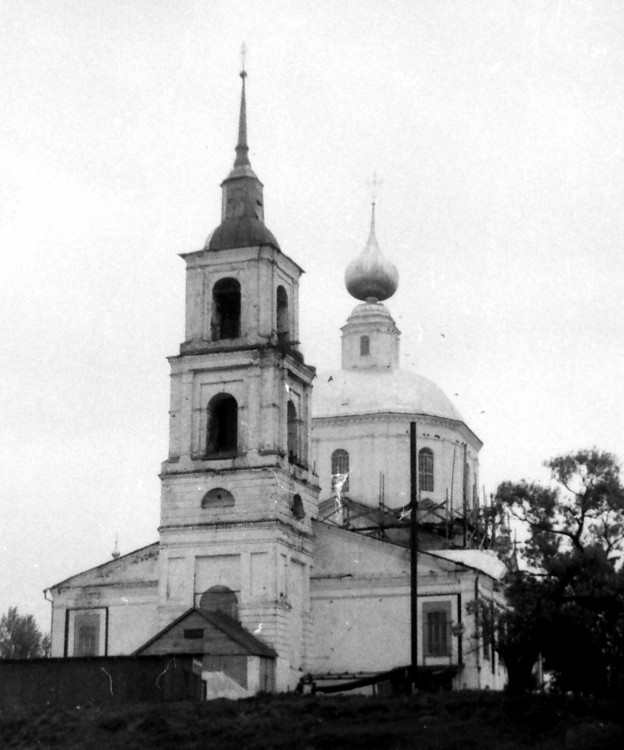 Лыково. Церковь Покрова Пресвятой Богородицы. фасады