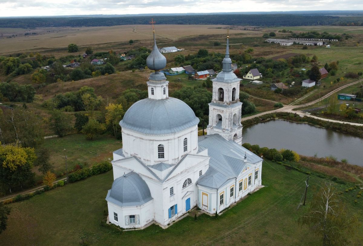 Лыково. Церковь Покрова Пресвятой Богородицы. общий вид в ландшафте