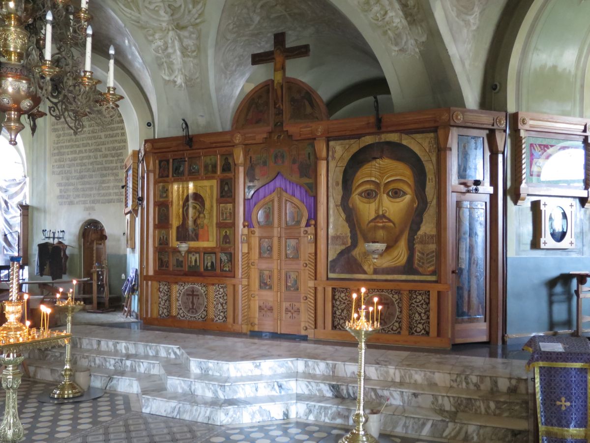 Аэропорт. Церковь Благовещения Пресвятой Богородицы в Петровском парке. интерьер и убранство