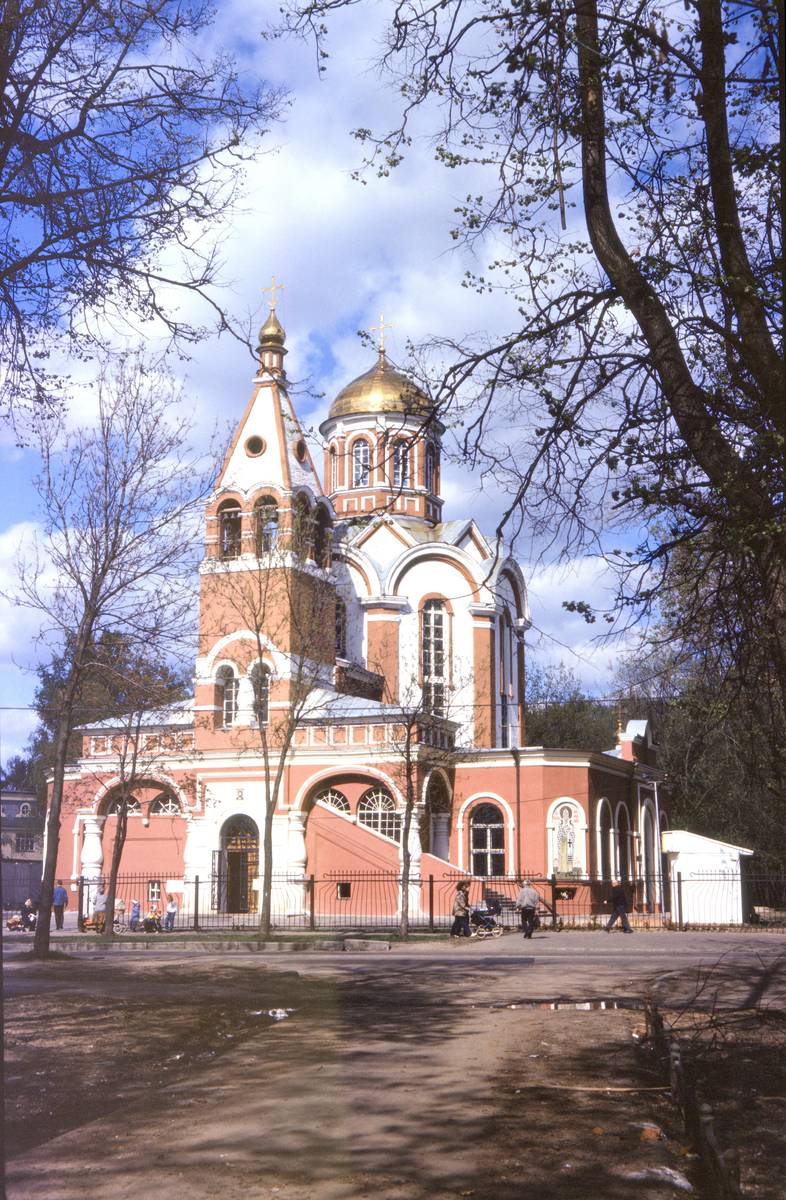 фасады. Церковь Благовещения Пресвятой Богородицы в Петровском парке, Аэропорт (Северный административный округ (САО), г. Москва)