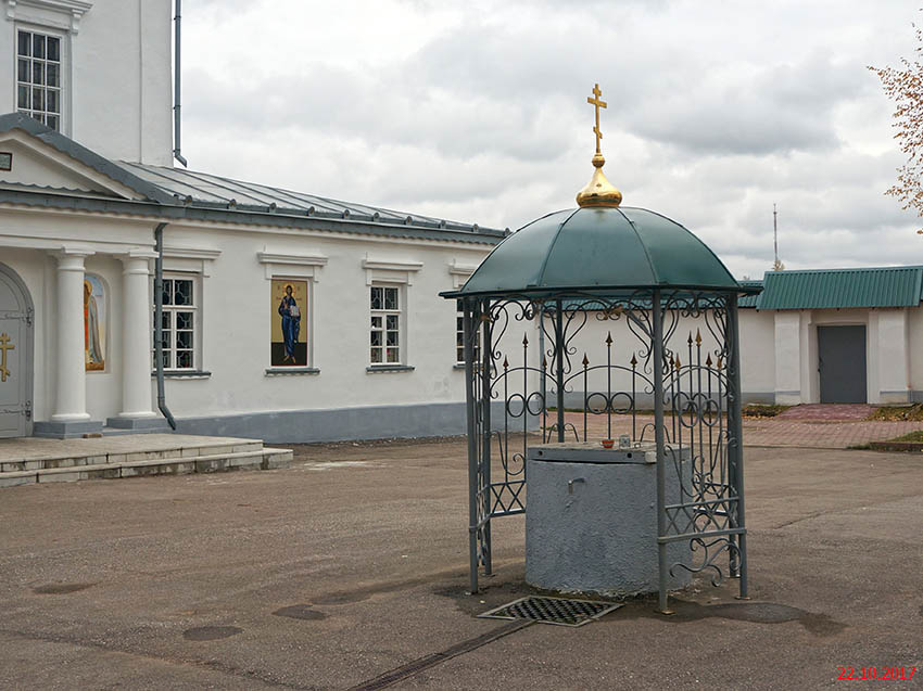 Свято-Духов Иаковлев Боровичский монастырь, Боровичи (Боровичский район, Новгородская область). фасады