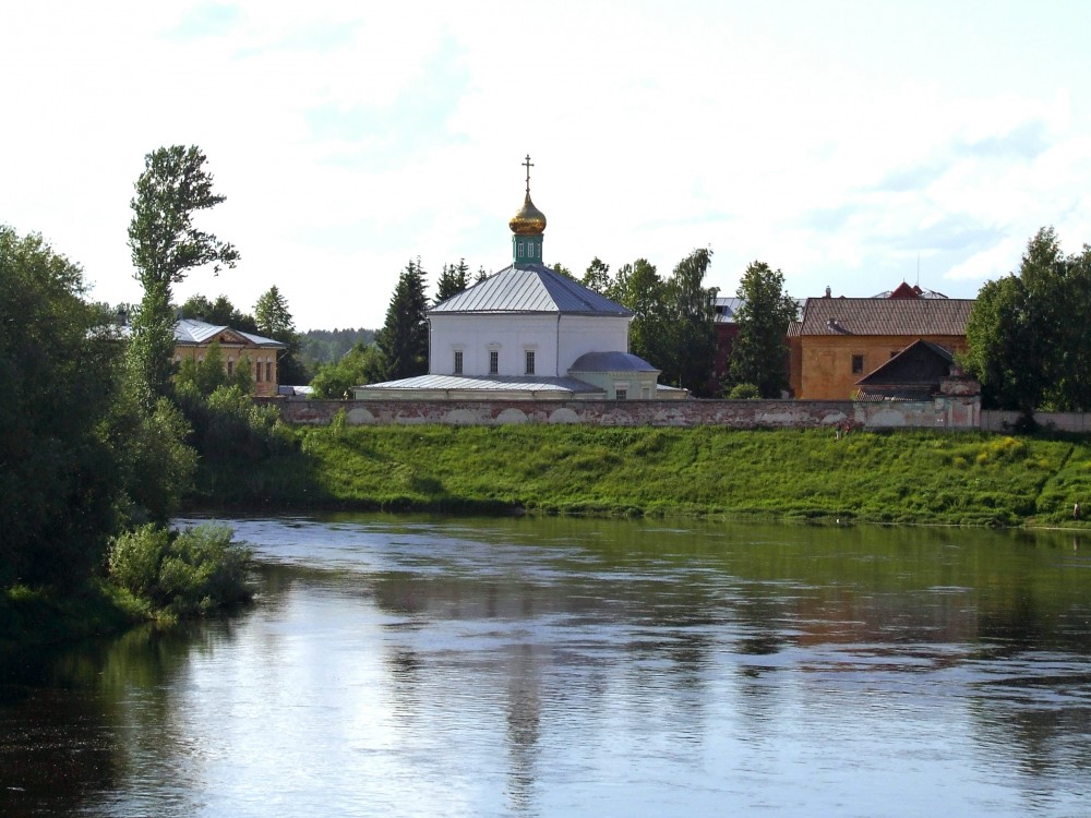 Боровичи монастырь свято