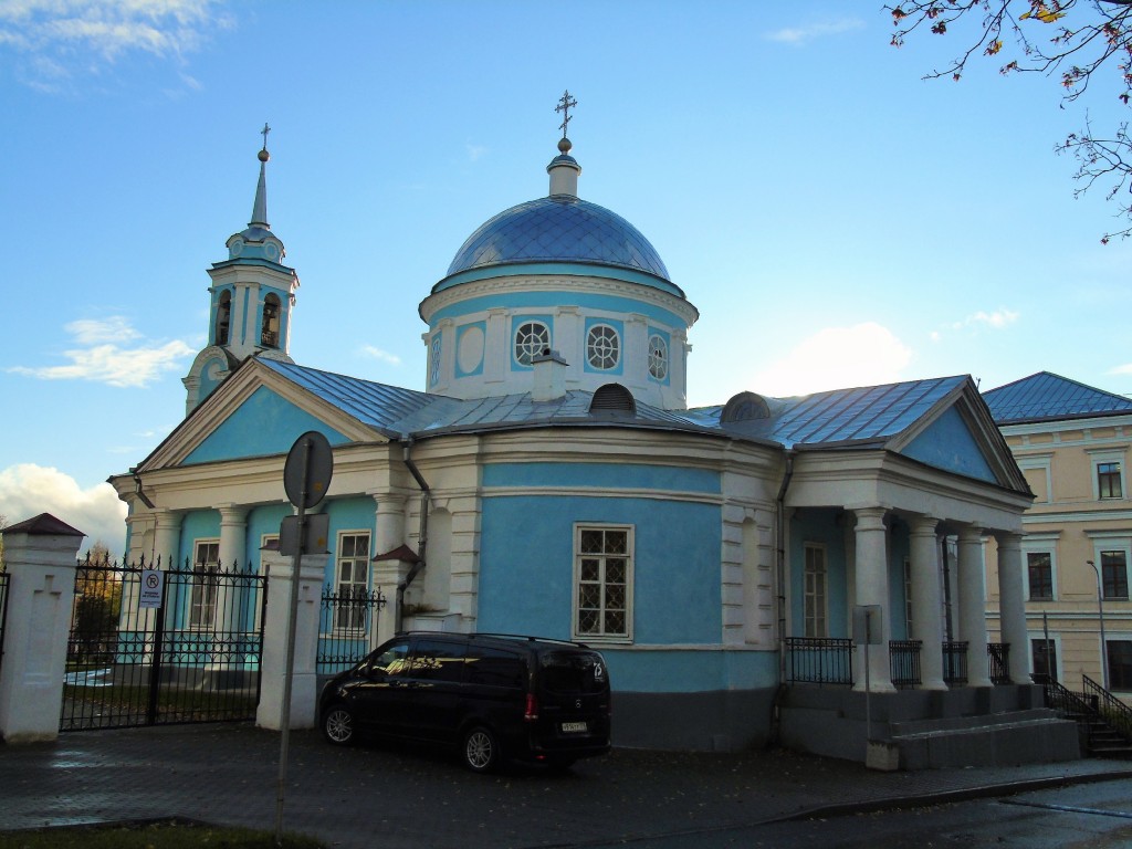 Псков. Церковь Успения Пресвятой Богородицы с Полонища. фасады