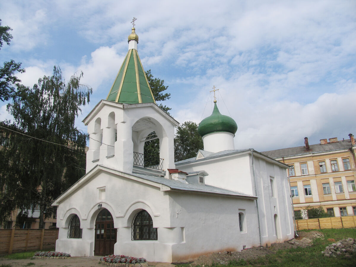 Церковь Преполовения Пятидесятницы на Спасском подворье, Псков (Псков, город, Псковская область). фасады