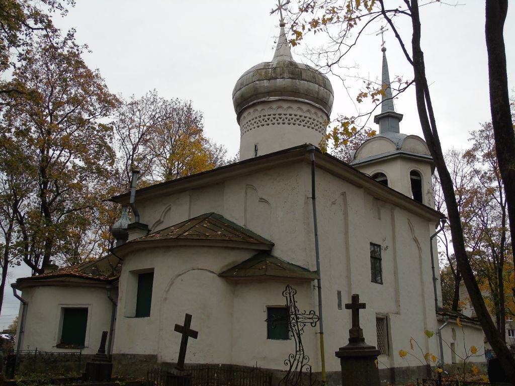 Псков. Церковь Димитрия Солунского в Поле. фасады