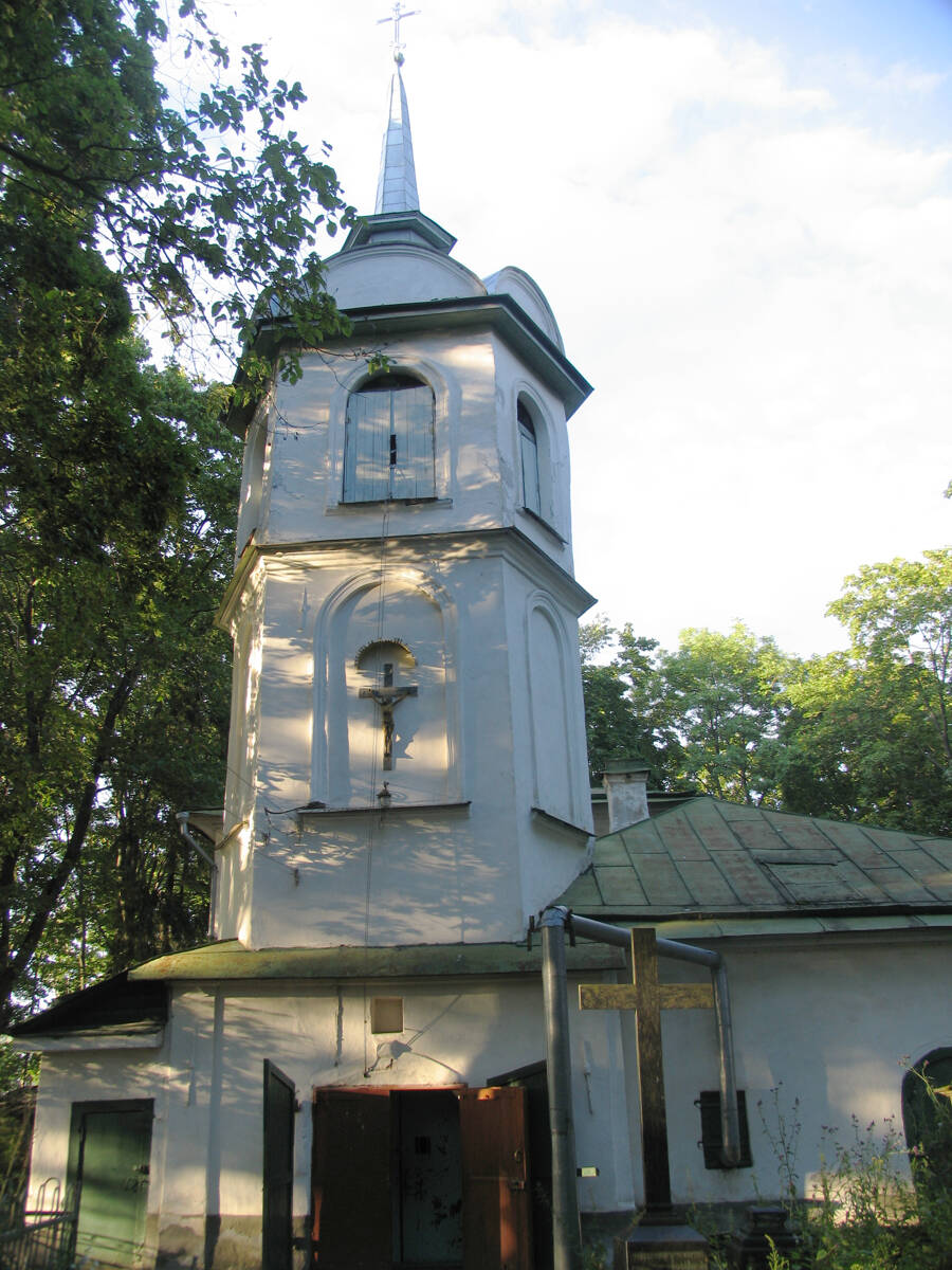 Церковь Димитрия Солунского в Поле, Псков (Псков, город, Псковская область). архитектурные детали, Колокольня