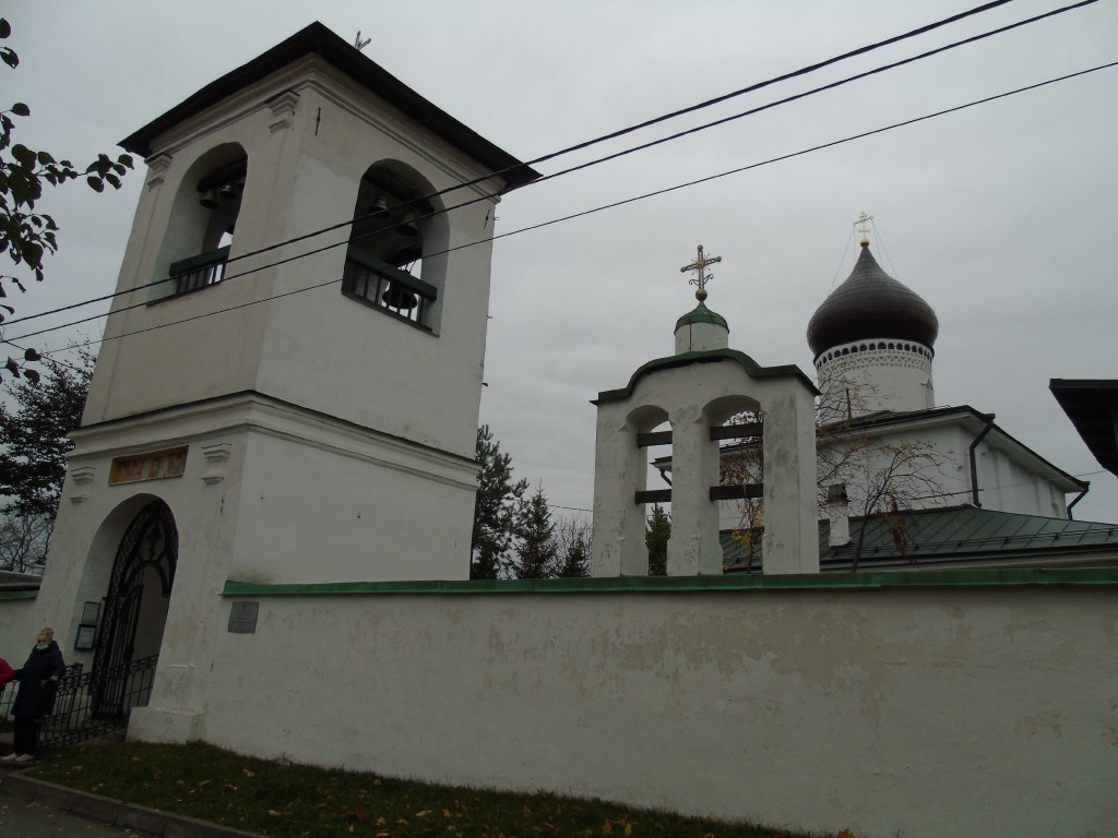 Псков. Церковь Константина и Елены. фасады