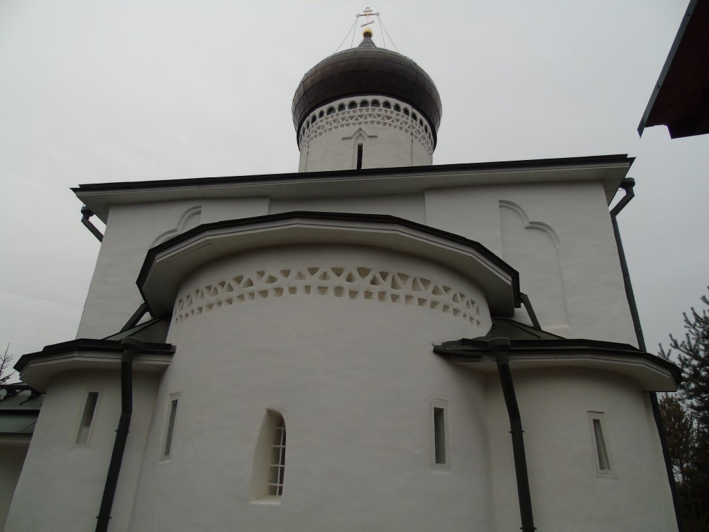 Псков. Церковь Константина и Елены. фасады