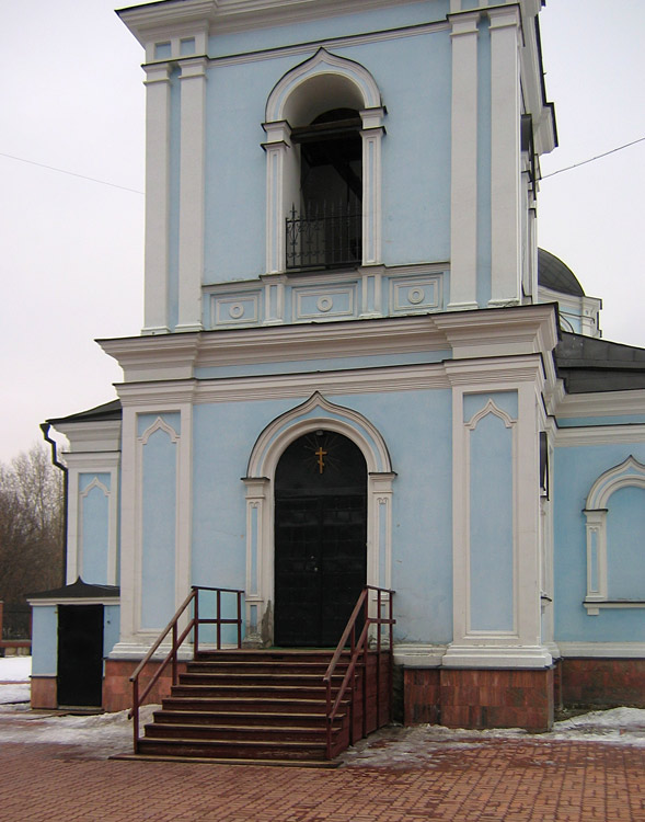 Капотня. Церковь Рождества Пресвятой Богородицы в Капотне. архитектурные детали