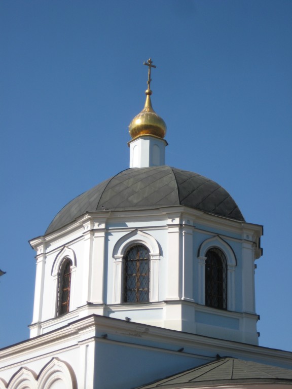 Церковь Рождества Пресвятой Богородицы в Капотне, Капотня (Юго-Восточный административный округ (ЮВАО), г. Москва). фасады