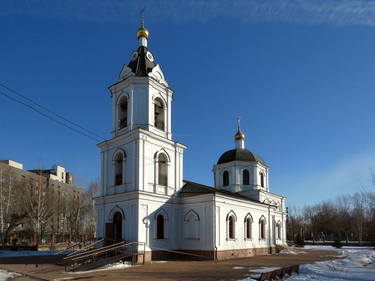 Церковь Рождества Пресвятой Богородицы в Капотне, Капотня (Юго-Восточный административный округ (ЮВАО), г. Москва). фасады
