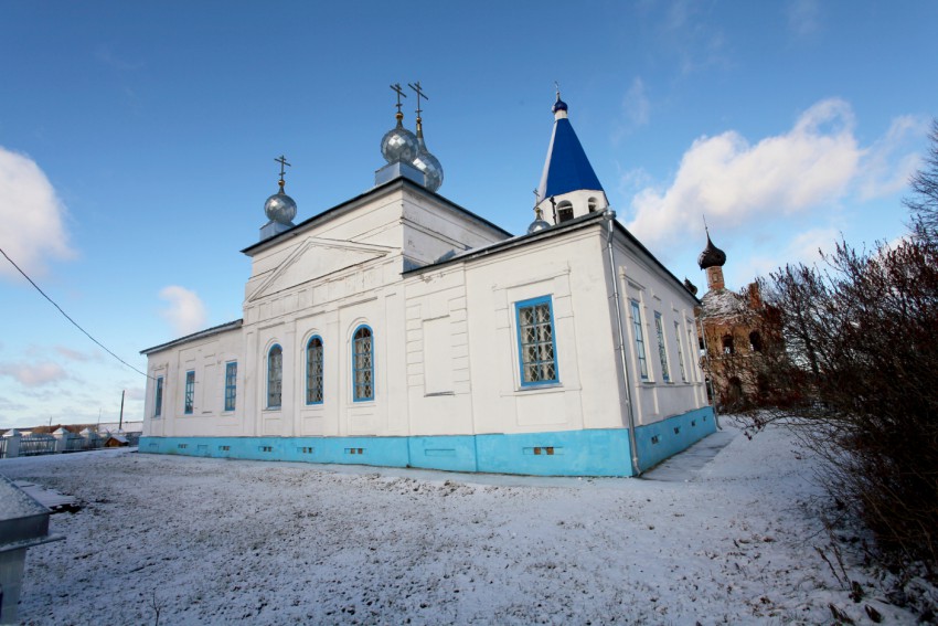 Покров. Церковь Воскресения Христова. фасады