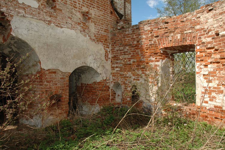Церковь Спаса Нерукотворного Образа, Гавшинка (Ярославский район, Ярославская область). архитектурные детали