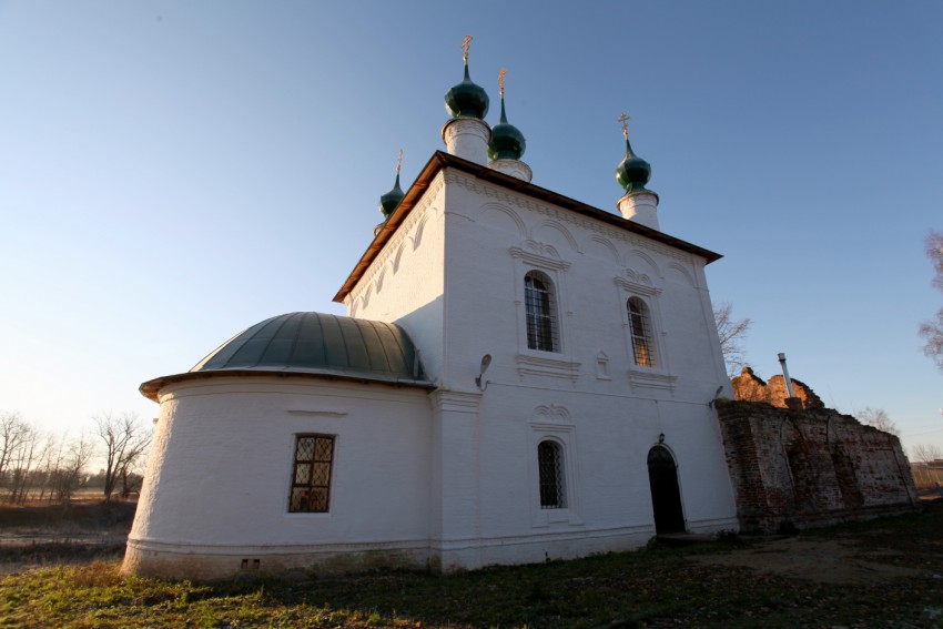 Гавшинка. Церковь Спаса Нерукотворного Образа. фасады