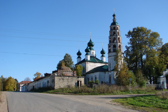 Церковь Троицы Живоначальной, Горинское (Даниловский район, Ярославская область). общий вид в ландшафте