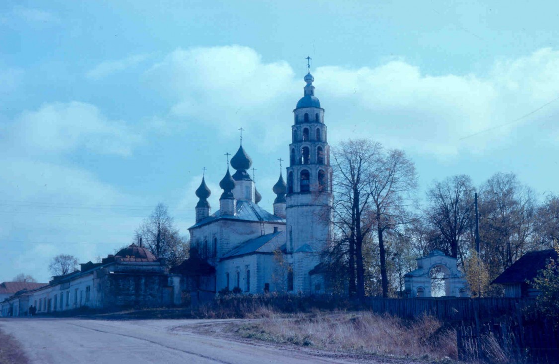 Церковь Троицы Живоначальной, Горинское (Даниловский район, Ярославская область). фасады