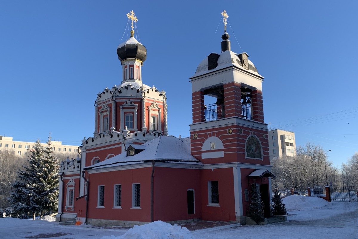 Церковь Троицы Живоначальной в Конькове, Коньково (Юго-Западный административный округ (ЮЗАО), г. Москва). фасады