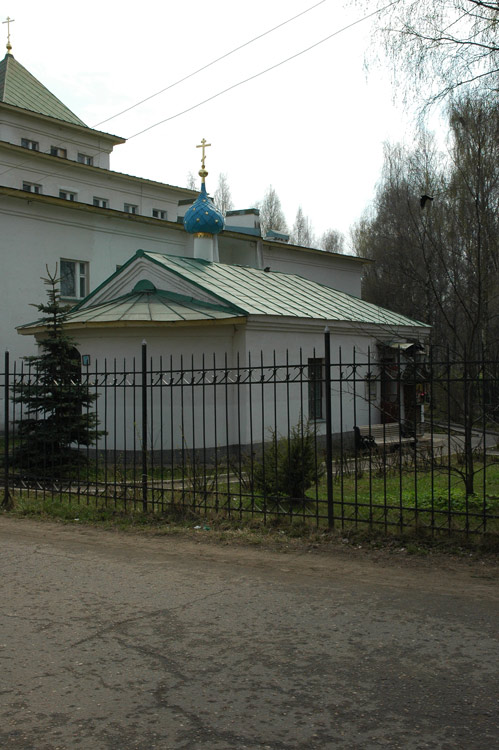 Церковь Серафима Саровского, Семибратово (Ростовский район, Ярославская область). архитектурные детали
