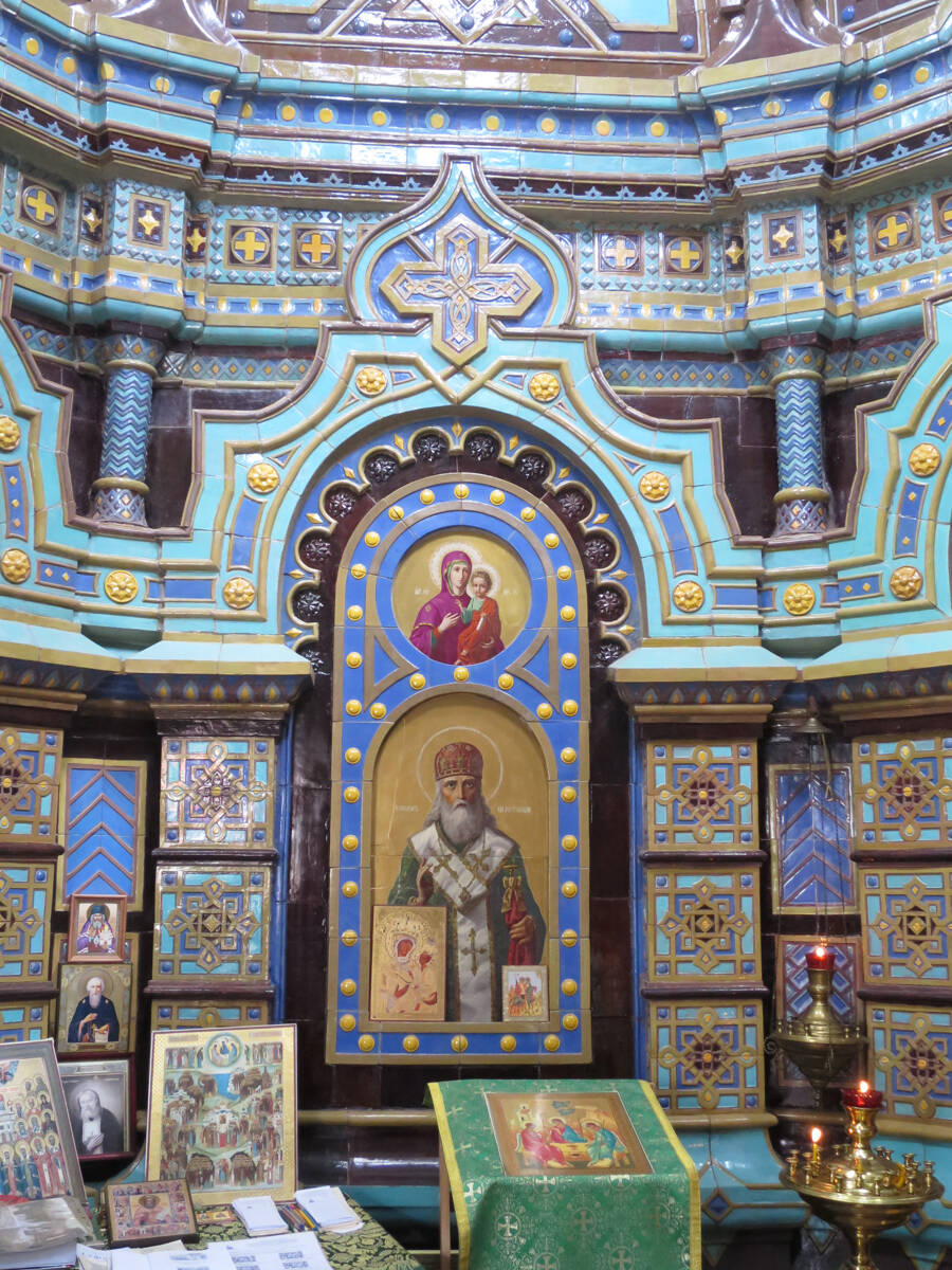Часовня Александра Невского и иконы Божией Матери 